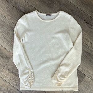 J.McLaughlin Cream Long Sleeve Sweater Size Small 100% cashmere